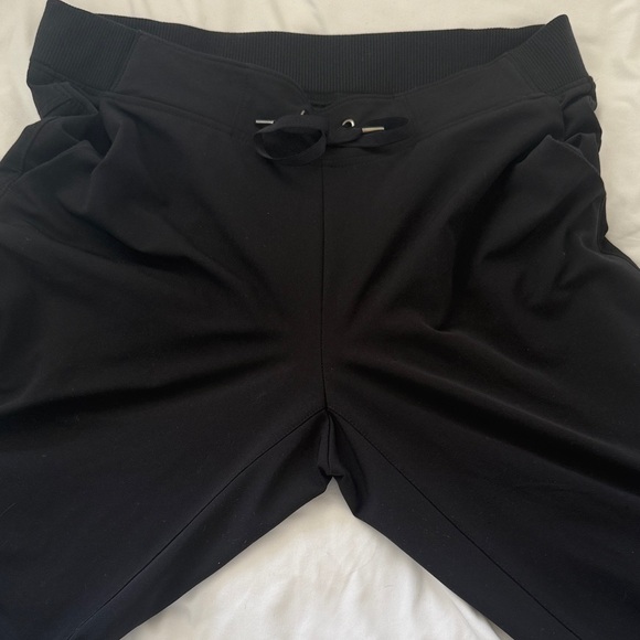 Athleta Black Women’s Joggers - Picture 7 of 7